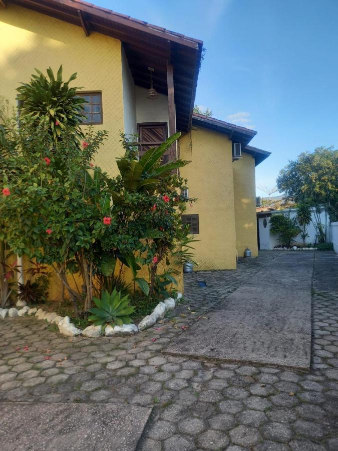 Sobrado Estiloso Com Piscina A 300 M Da